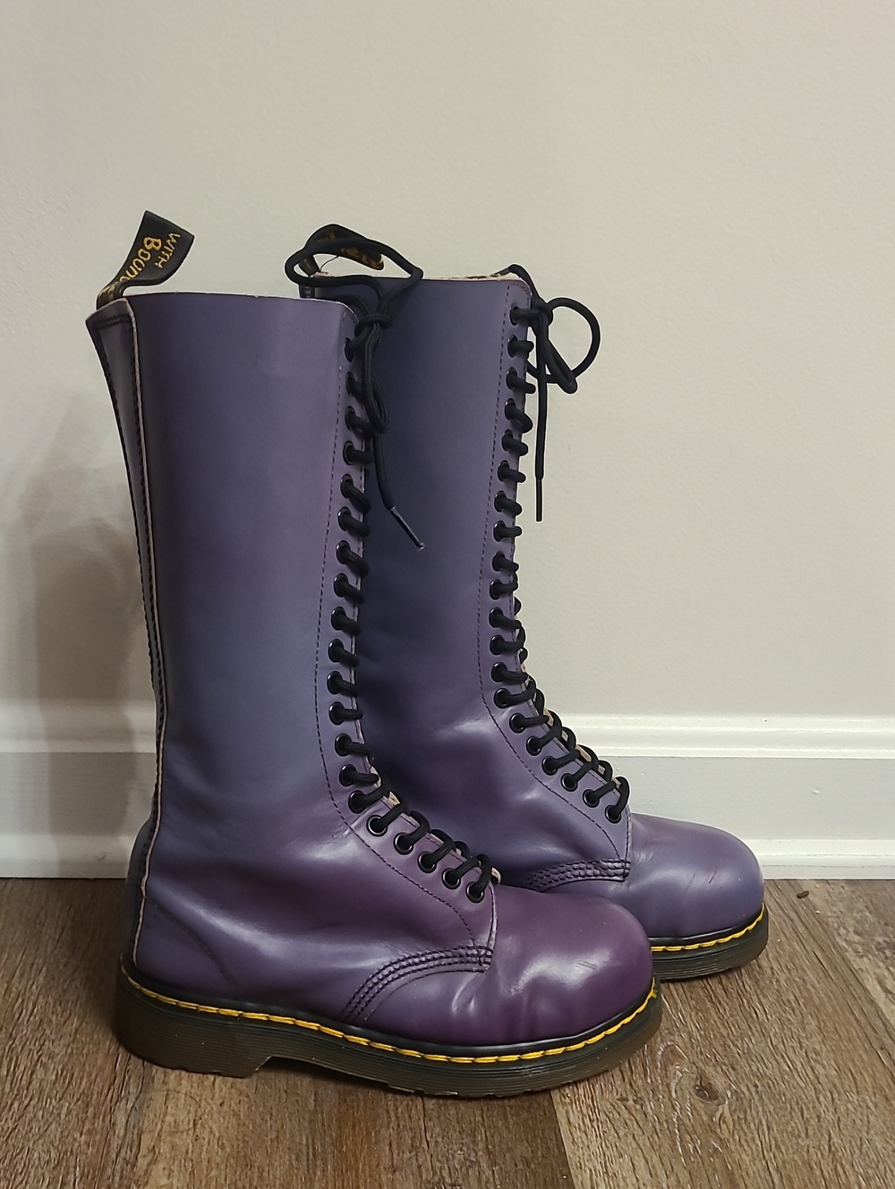 MIE RARE Vintage Dr Martens Double Stitch 20 Eye Tall Boots